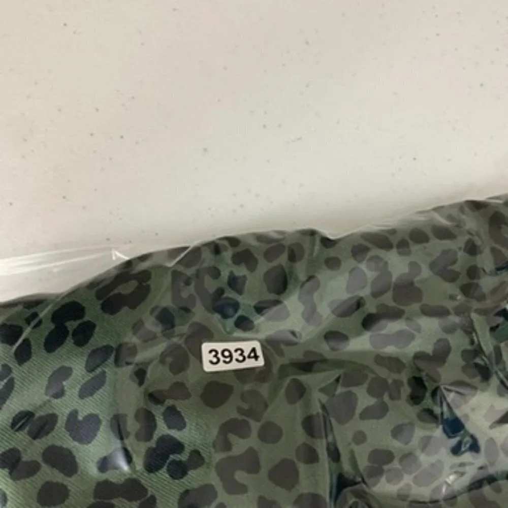 Beachlunchlounge Leopard Dasha Full Zip Bomber Jacket Green Womens M - Picture 5 of 5